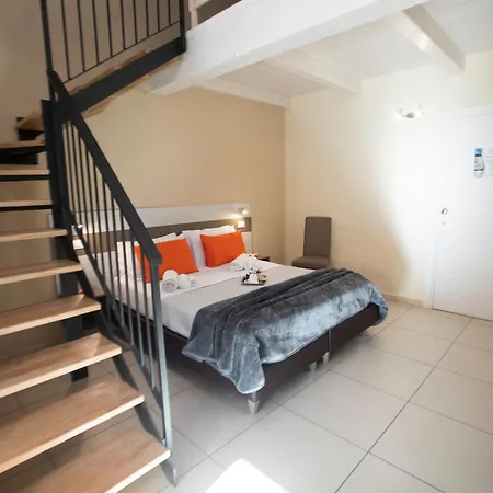 La Perla - & 4* Amantea