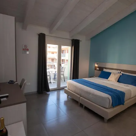 La Perla - & Guest house 2*