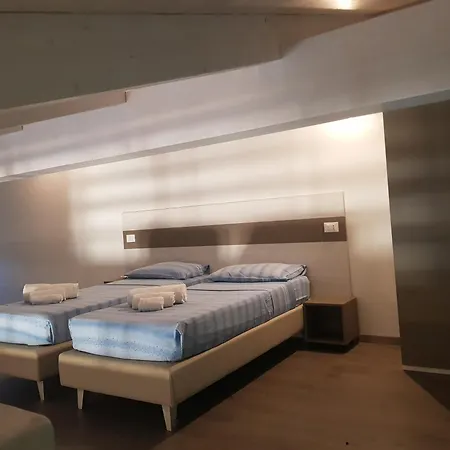 Guest house La Perla - & 2*