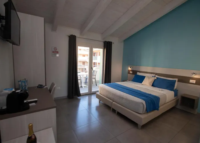 La Perla - & Casa de hóspedes 4*