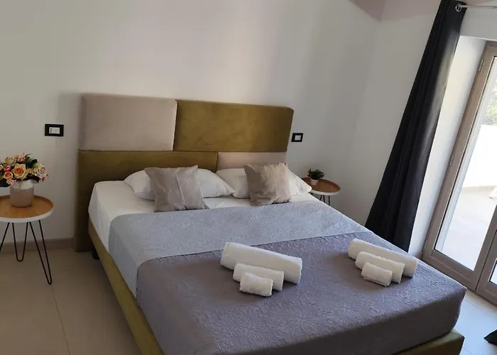 La Perla - & Casa de hóspedes